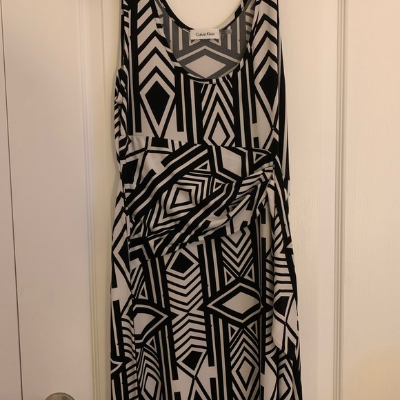 Long Calvin Klein Dress - Picture 2 of 3